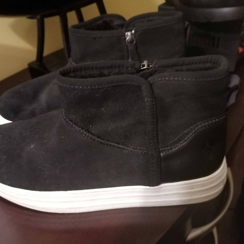 Booties - Picture 3 of 3